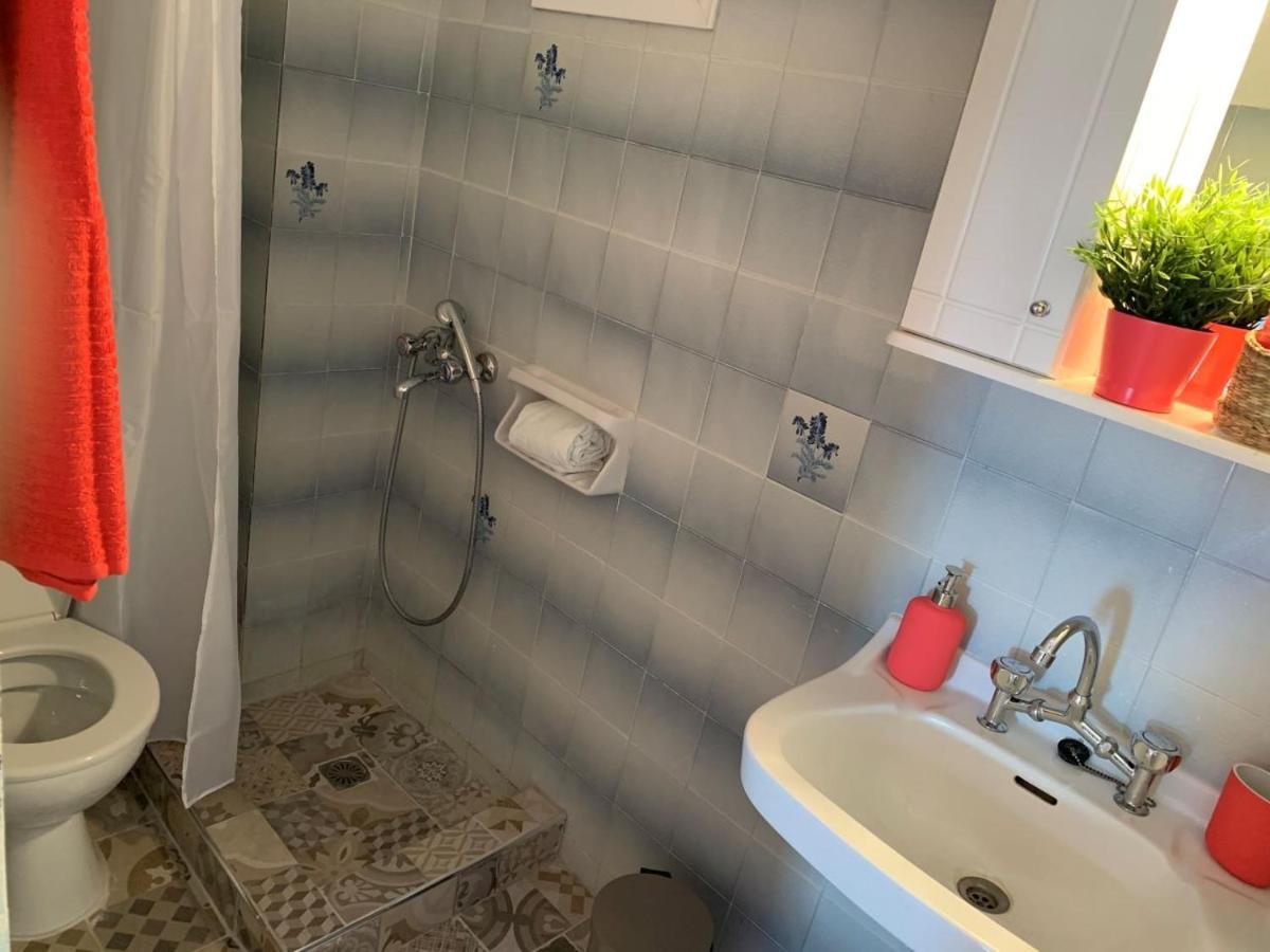 Villa Loula Apartment II Poros Town エクステリア 写真